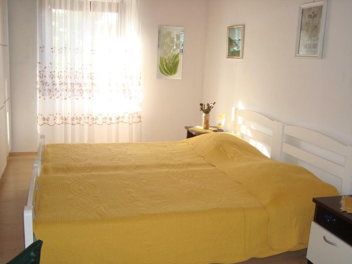 Apartments Lovor Silba Exterior photo