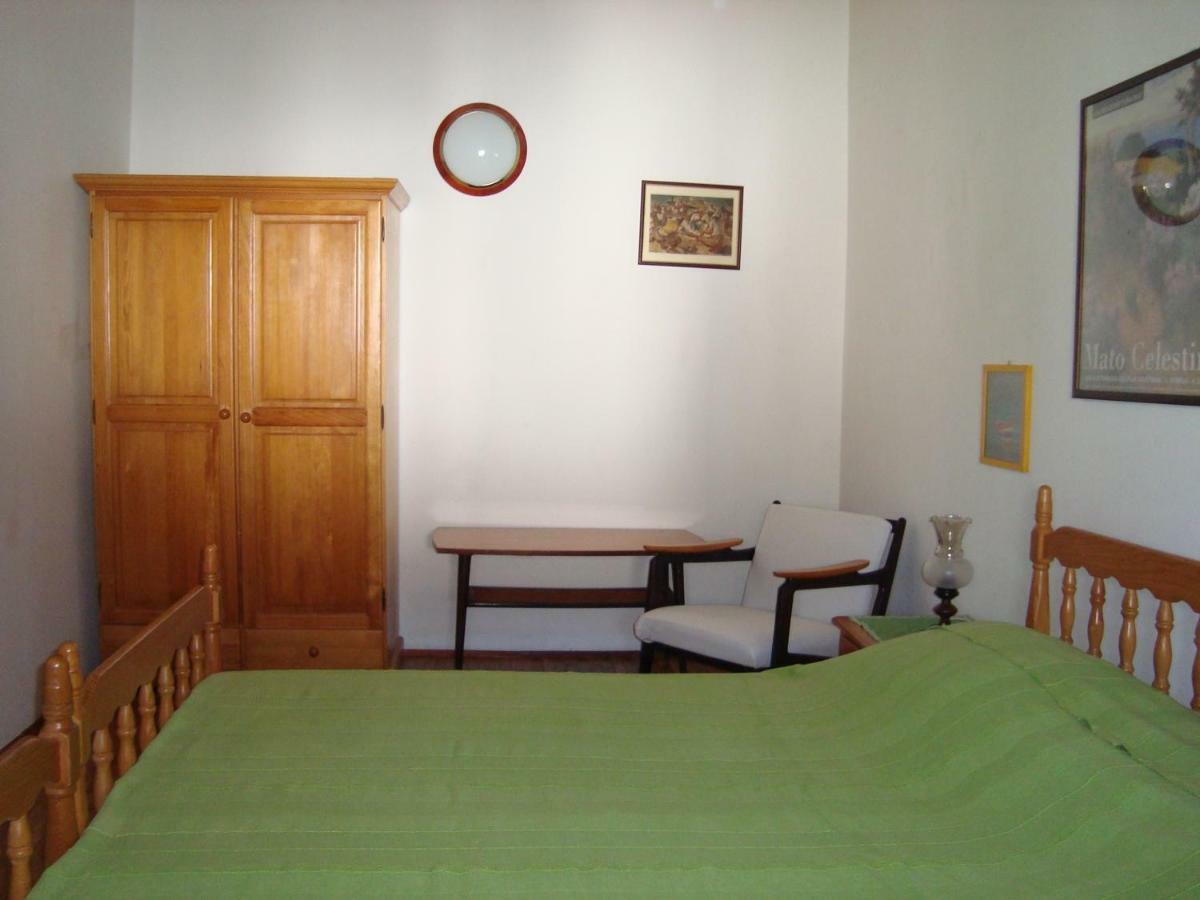 Apartments Lovor Silba Exterior photo